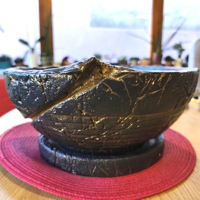 Tegla za cvijeće Arizona tamna sa zlatnim